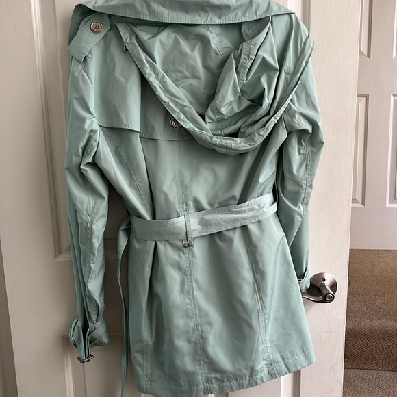 Michael Kors coat with removable hood size Medium - Picture 4 of 7